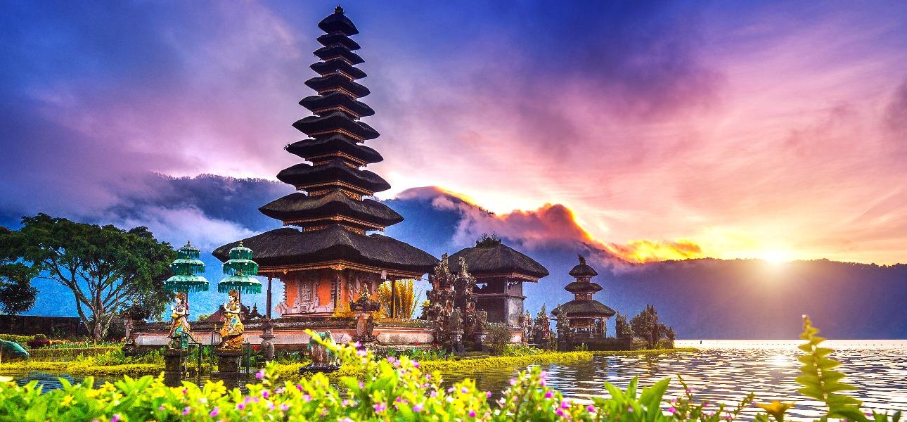Vizitează Bali