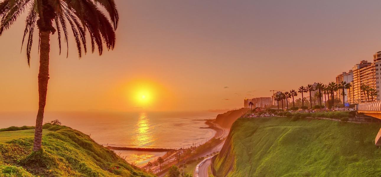 Lima, o metropola intre desert si ocean