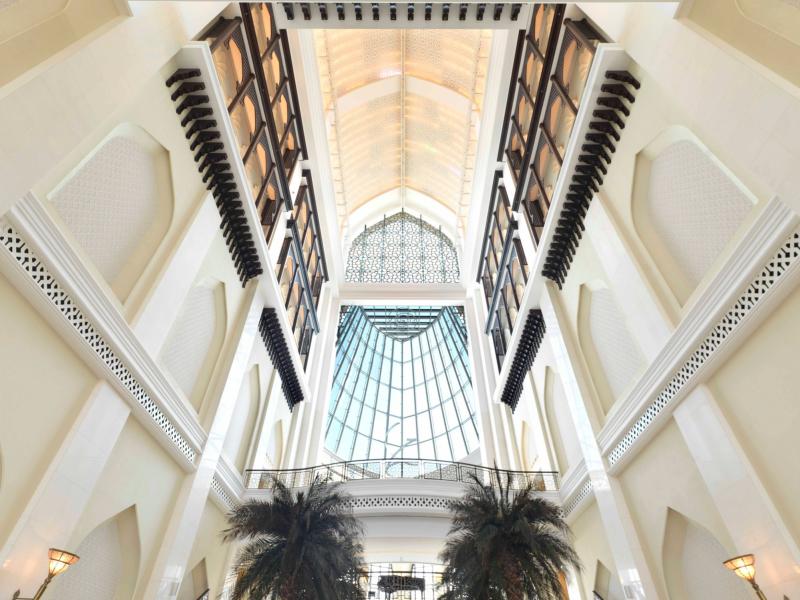Bab Al Qasr Hotel