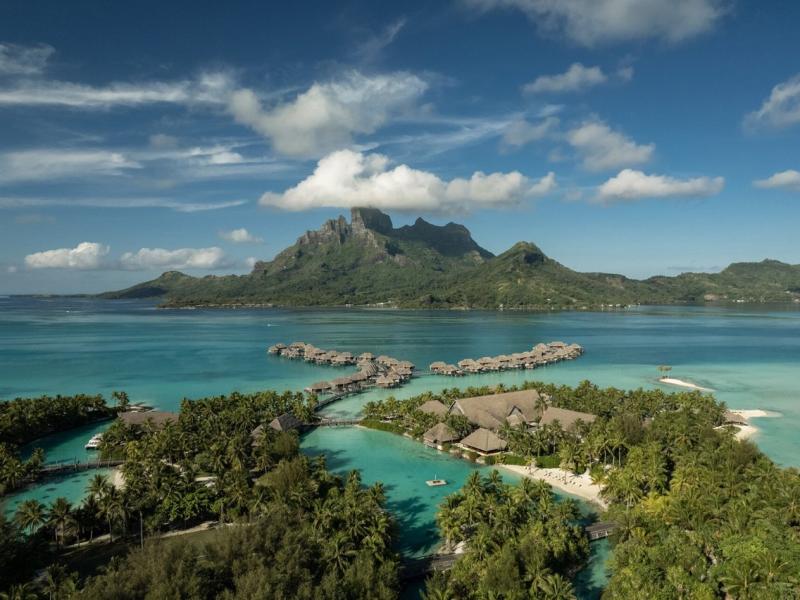 Four Seasons Resort Bora Bora