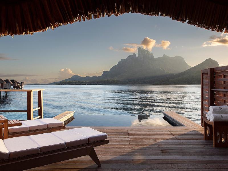 Four Seasons Resort Bora Bora