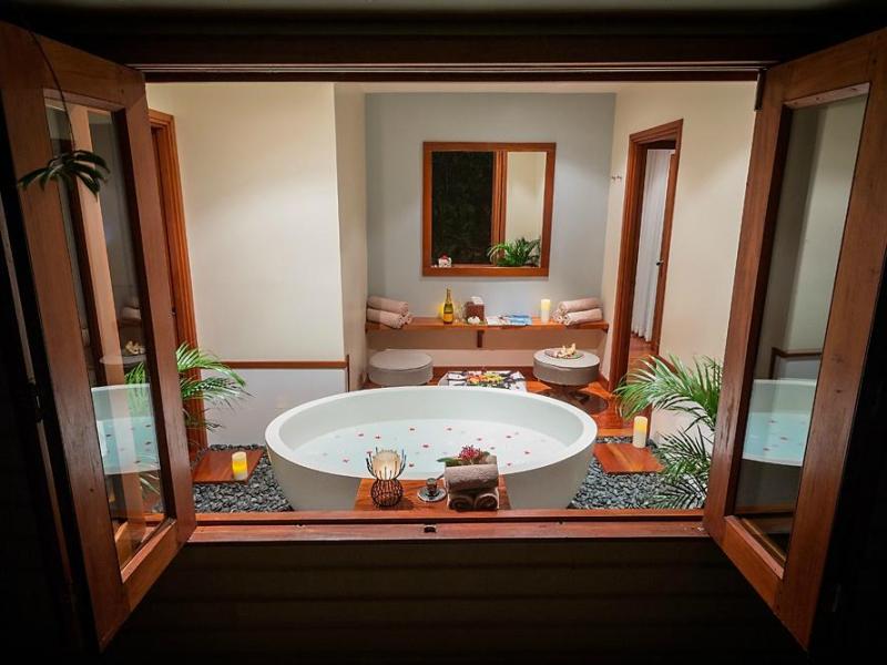 Likuliku Lagoon Resort